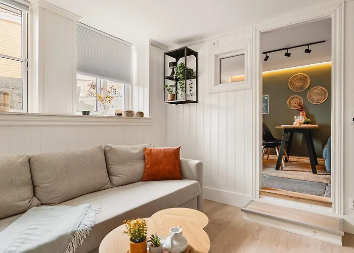 Lägenhet Cozy, Self-Check In, Free Wifi